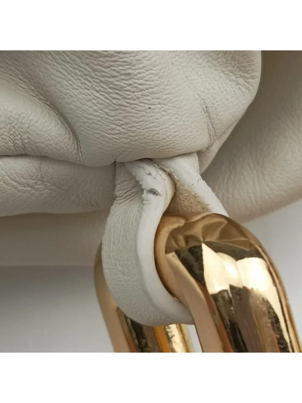 Bottega Veneta the Chain Pouch White Lambskin
